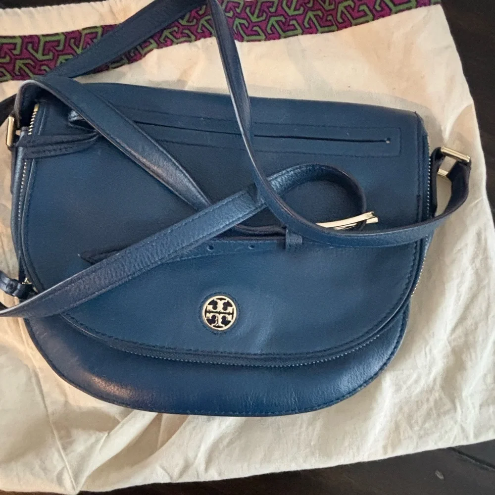 Tory Burch Brody Leather Saddle Bag Retail $450